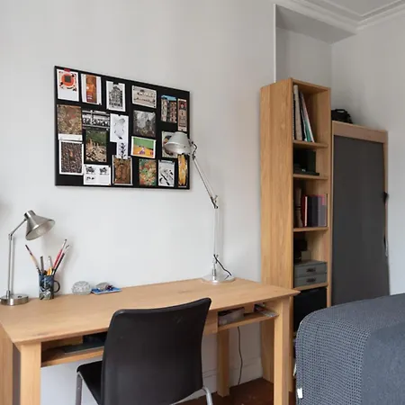 Apartment Cocoon With Balcony